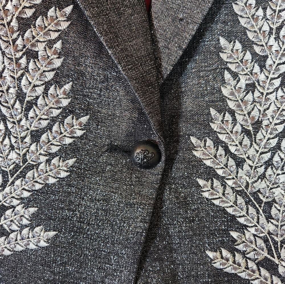 The Extreme Collection British Chic Estefania Blazer FW20 - Picture 7 of 13